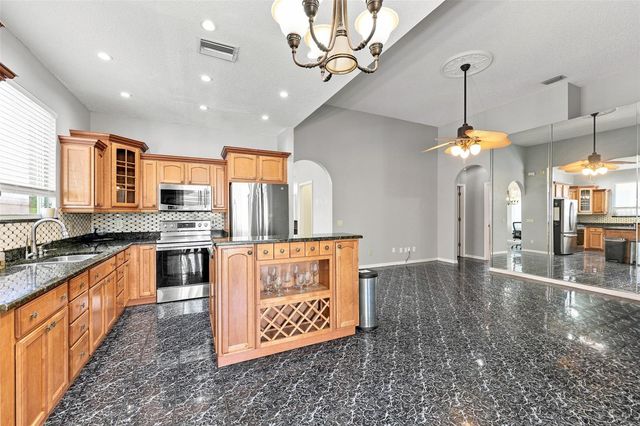 514 GREG STREET, Valrico, FL 33594