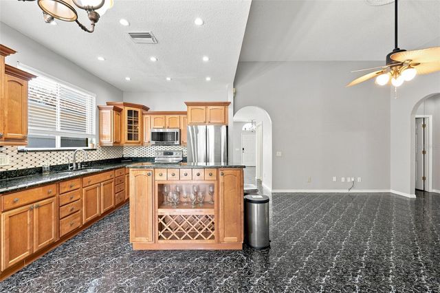 514 GREG STREET, Valrico, FL 33594