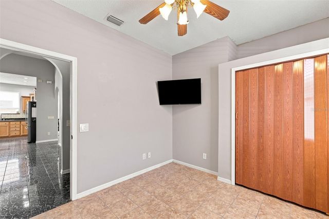 514 GREG STREET, Valrico, FL 33594
