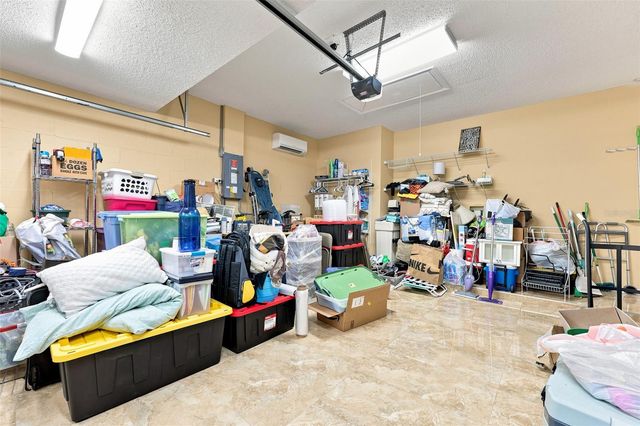 514 GREG STREET, Valrico, FL 33594