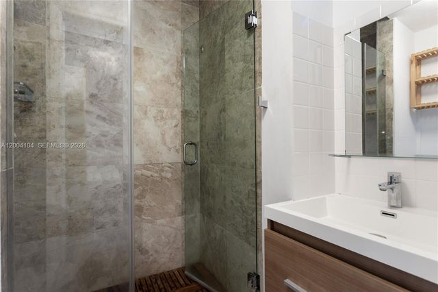 840 Lenox Ave 2, Miami Beach, FL 33139