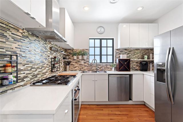 840 Lenox Ave 2, Miami Beach, FL 33139