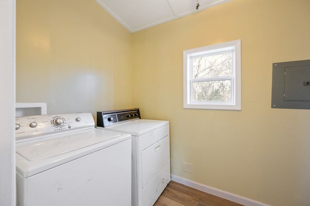 6450 Three Way Rd, Decaturville, TN 38329