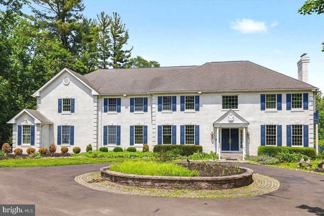1558 RIVER RD, New Hope, PA 18938
