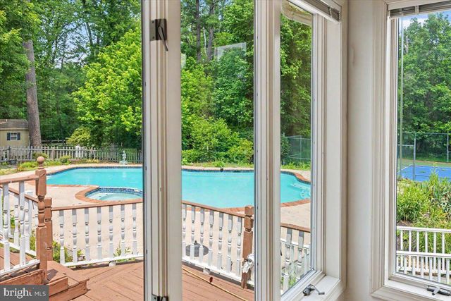 1558 RIVER RD, New Hope, PA 18938