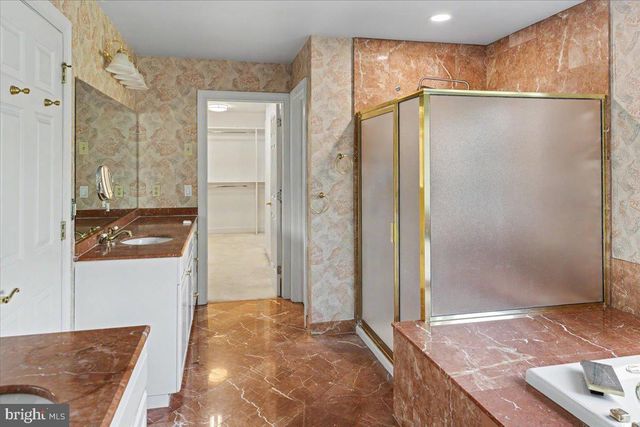 1558 RIVER RD, New Hope, PA 18938