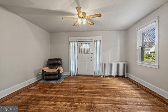 231 WOLFENDEN AVE, Collingdale, PA 19023