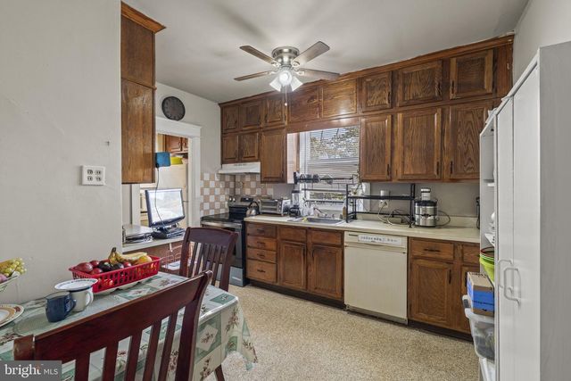 231 WOLFENDEN AVE, Collingdale, PA 19023