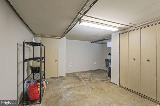231 WOLFENDEN AVE, Collingdale, PA 19023