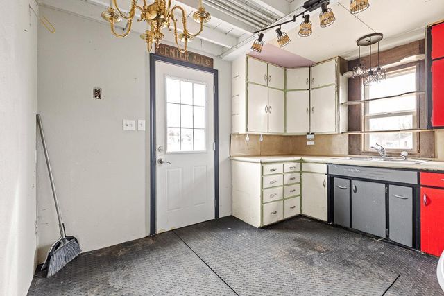 507 Oscar Avenue N, Canby, MN 56220