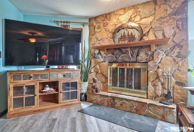 268 S 4th Street, Dwight, NE 68635