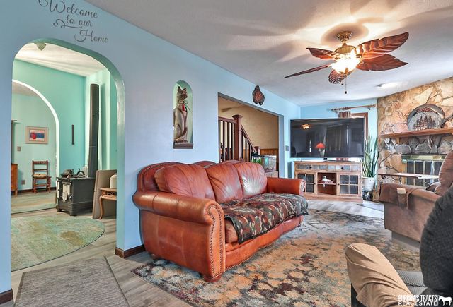 268 S 4th Street, Dwight, NE 68635