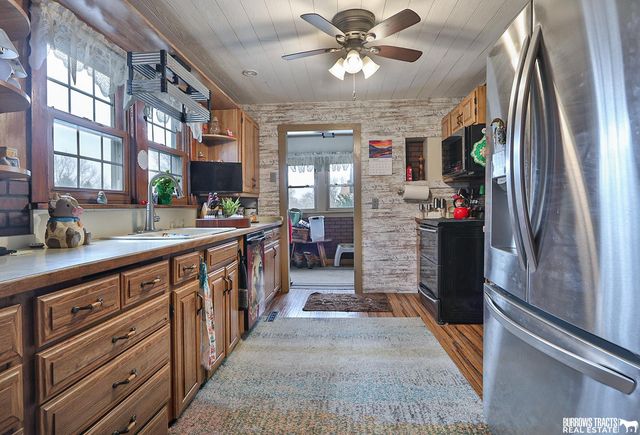 268 S 4th Street, Dwight, NE 68635