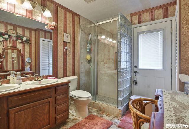 268 S 4th Street, Dwight, NE 68635