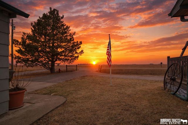 268 S 4th Street, Dwight, NE 68635