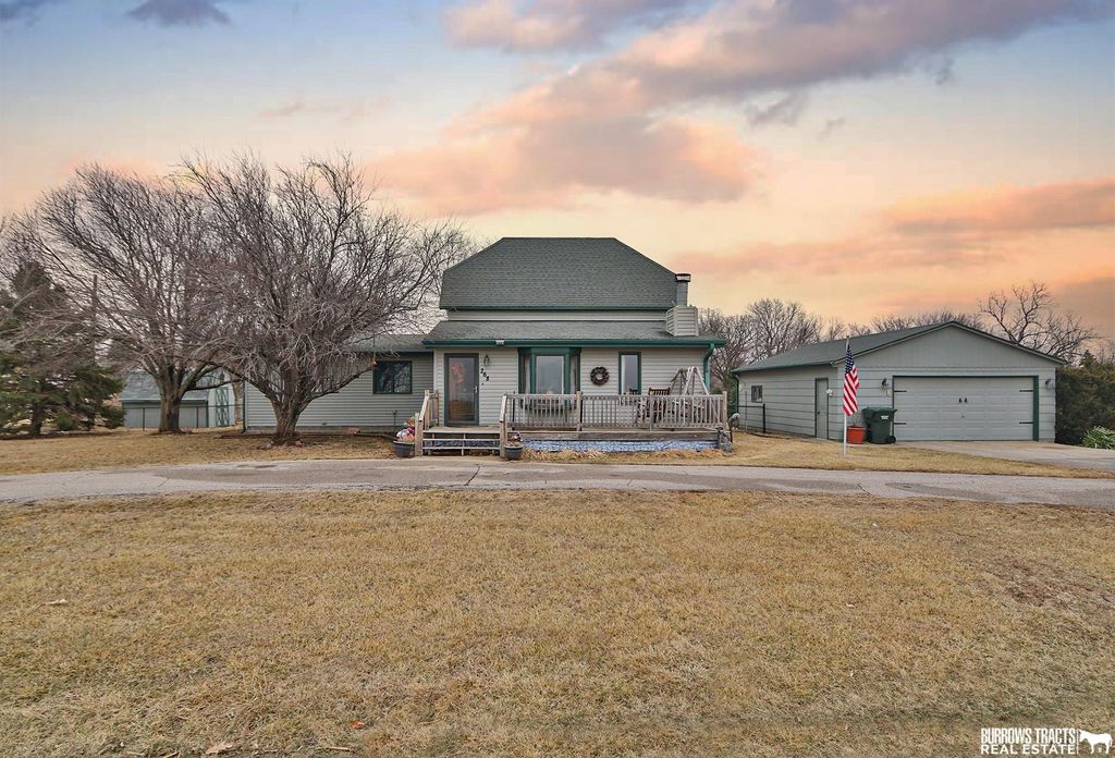 268 S 4th Street, Dwight, NE 68635