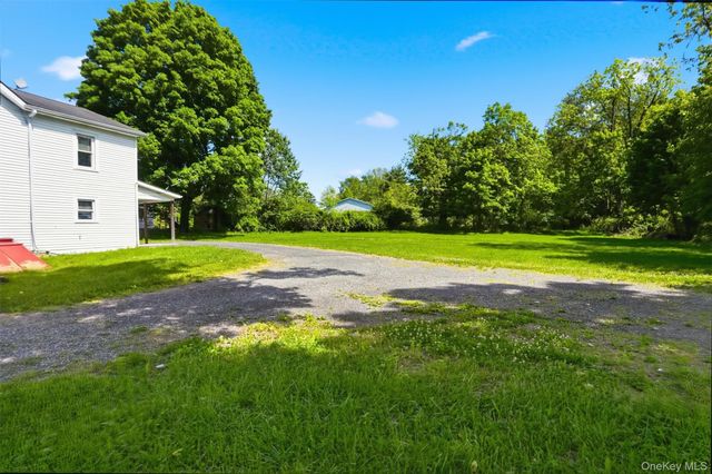 708 Burlingham Road, Pine Bush, NY 12566