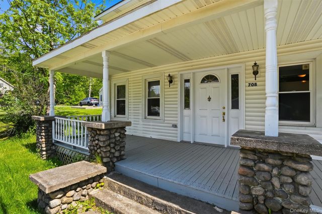 708 Burlingham Road, Pine Bush, NY 12566