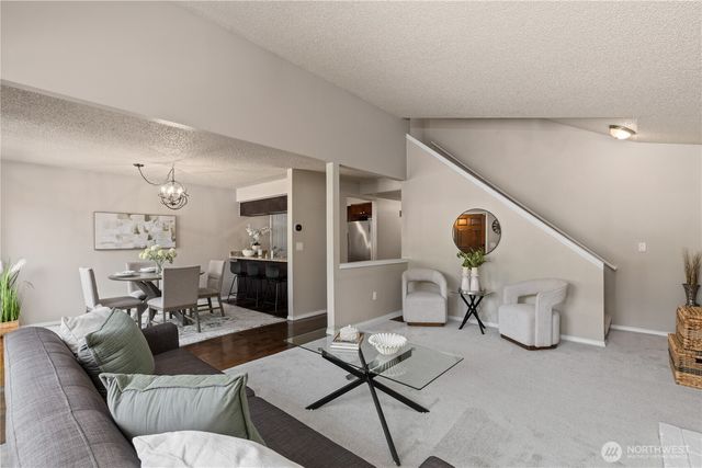 25016 222nd Court SE, Maple Valley, WA 98038