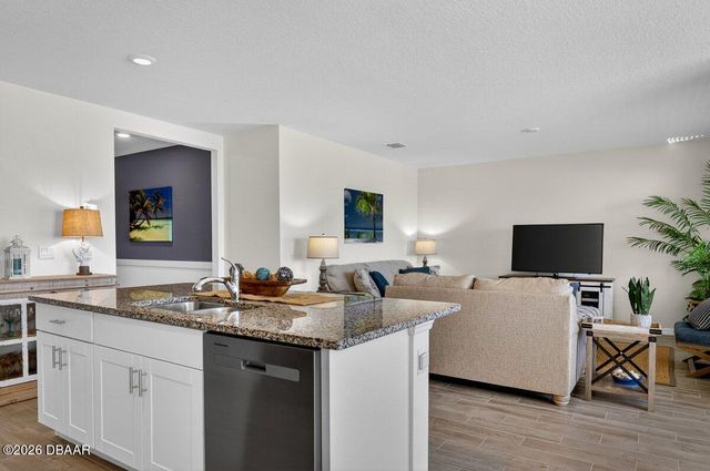 1346 Middle Lake Drive, Ormond Beach, FL 32174