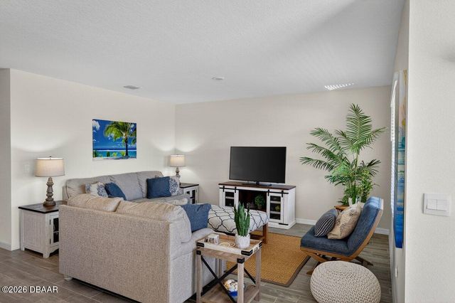 1346 Middle Lake Drive, Ormond Beach, FL 32174