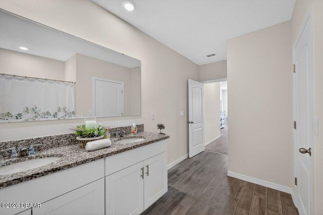 1346 Middle Lake Drive, Ormond Beach, FL 32174