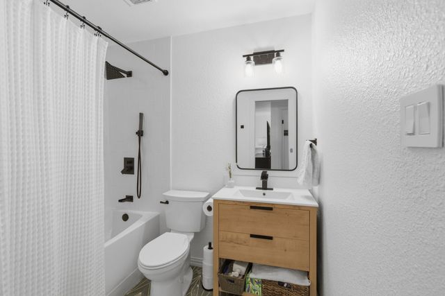 5414 Cypress Drive, Rowlett, TX 75089