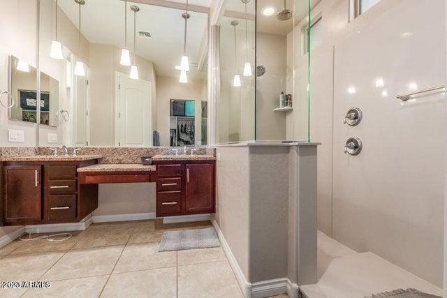 193 E Crescent Place, Chandler, AZ 85249