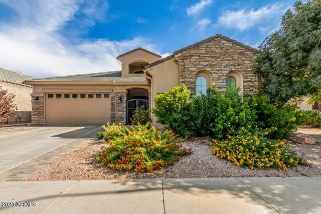 193 E Crescent Place, Chandler, AZ 85249