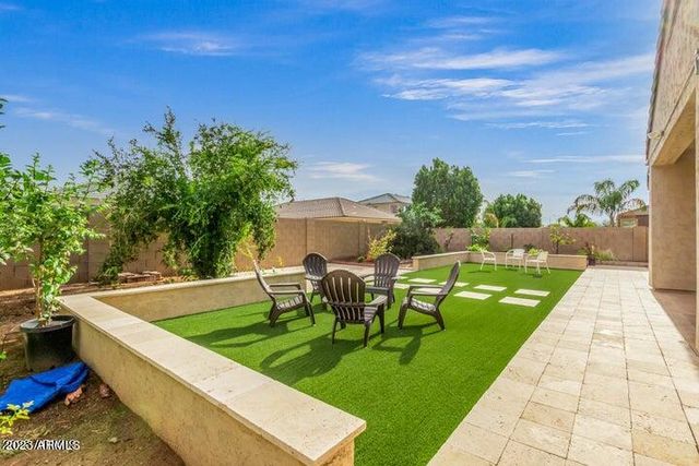 193 E Crescent Place, Chandler, AZ 85249