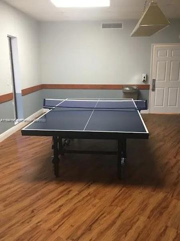 200 Berkley Road 123, Hollywood, FL 33024