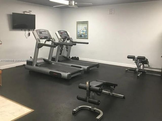 200 Berkley Road 123, Hollywood, FL 33024