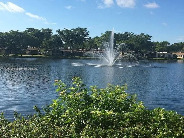 200 Berkley Road 123, Hollywood, FL 33024