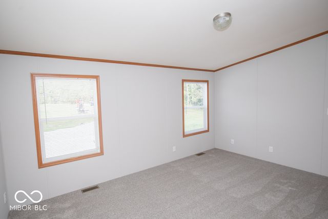 987 E Summit Street, North Vernon, IN 47265