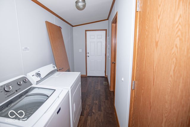 987 E Summit Street, North Vernon, IN 47265