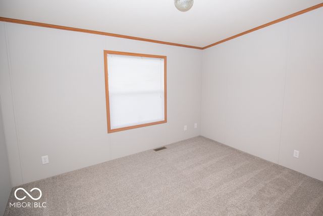 987 E Summit Street, North Vernon, IN 47265