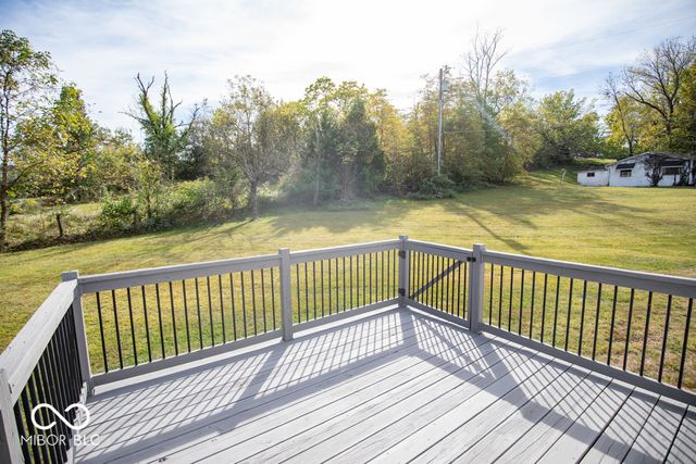 987 E Summit Street, North Vernon, IN 47265