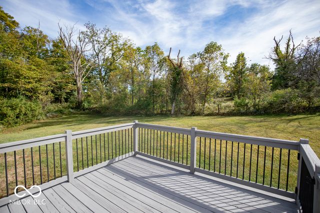 987 E Summit Street, North Vernon, IN 47265