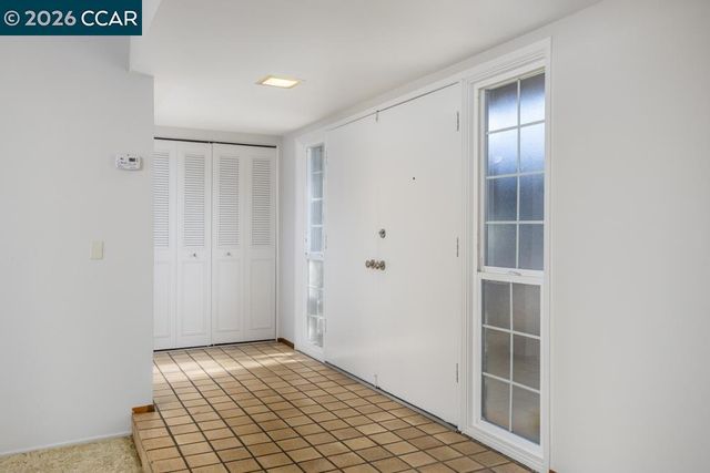 1140 Rachele Rd, Walnut Creek, CA 94597