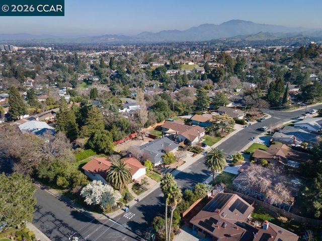 1140 Rachele Rd, Walnut Creek, CA 94597