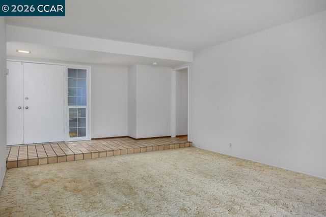 1140 Rachele Rd, Walnut Creek, CA 94597