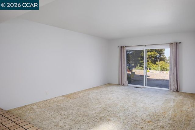 1140 Rachele Rd, Walnut Creek, CA 94597