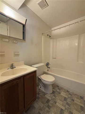 3511 Sewells Point Rd Apt H, Norfolk, VA 23513