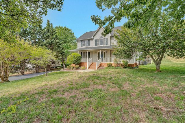 175 Wellington LN, Daleville, VA 24083