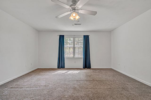 175 Wellington LN, Daleville, VA 24083