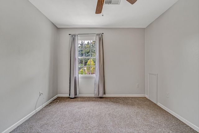 175 Wellington LN, Daleville, VA 24083