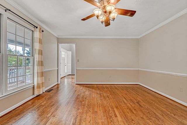 175 Wellington LN, Daleville, VA 24083
