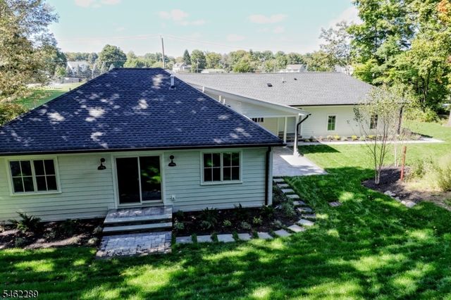 23 Melrose Ave, West Milford Twp., NJ 07421