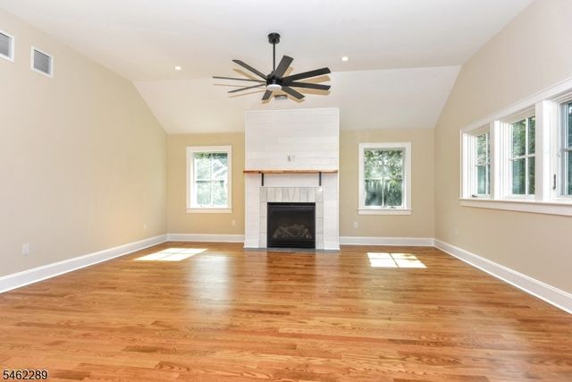 23 Melrose Ave, West Milford Twp., NJ 07421