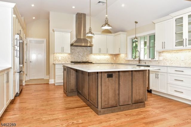 23 Melrose Ave, West Milford Twp., NJ 07421